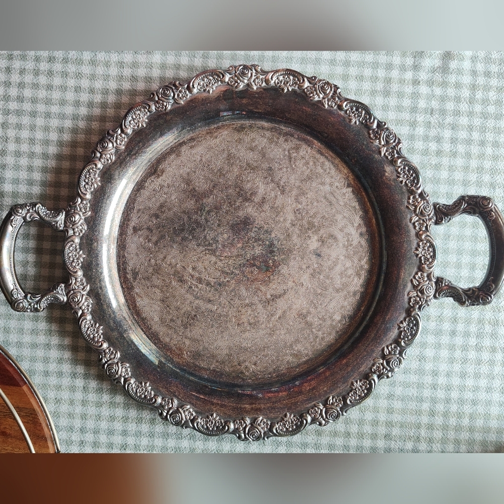 Vintage Oneida Ornate Silverplate Tray with Handles